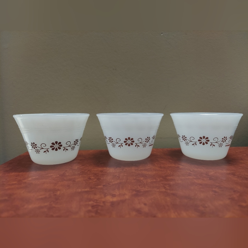 3 vintage custard dishes, GVC